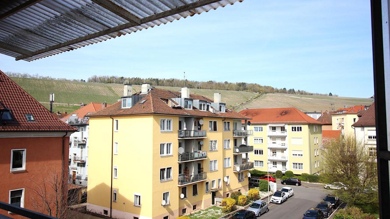 Grosszuegige Stadtwohnung - Garage, Balkon เวิร์ซบวร์ก ภายนอก รูปภาพ